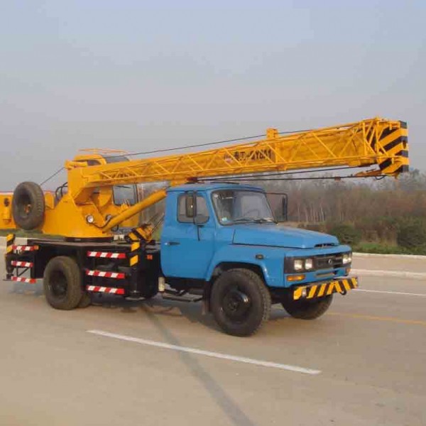 ���ؙC(j��)׌�a(ch��n)Ʒ���\(y��n)׃�ĺ�(ji��n)�κ͸�Ч