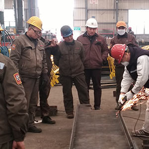 ɽ�|���x���ؙC(j��)е���޹�˾���������a(ch��n)Ʒ�|(zh��)������Ƹ�������F(xi��n)��(ch��ng)ָ��(d��o)